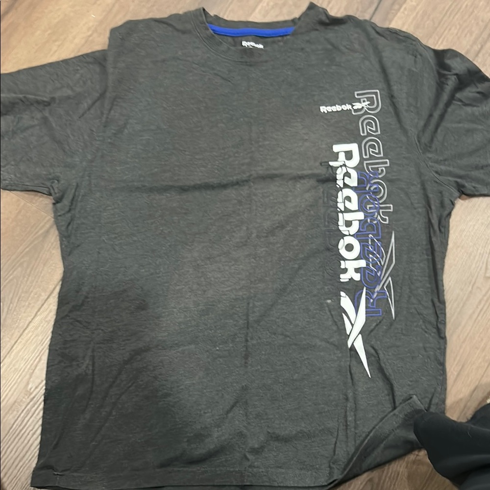 Reebok Black Short Sleeve Tee with Vertical Logo